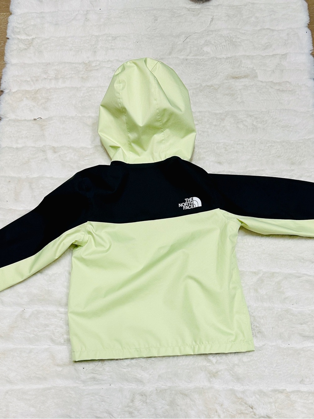 The North Face Kids Two-Tone Hooded Raincoat - Light Green & Black - Picture 2 of 7